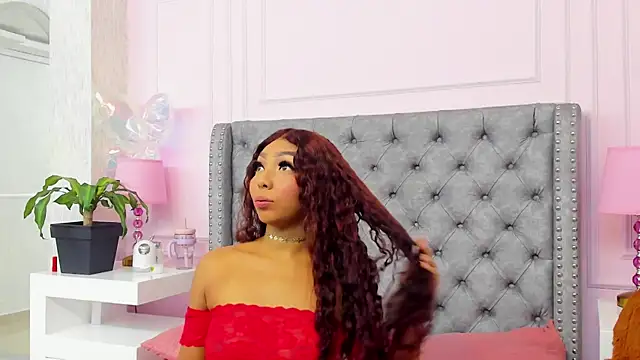 HaileeRoberts online show from July 2026 12:35:02 PM