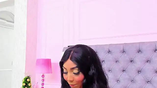 Snapshot of HaileeRoberts chatting on November 2025 12:26:01 PM HaileeRoberts online show from November 2025 12:26:01 PM