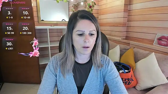 Victoria collins 1 online show from April 2026 10:49:02 AM