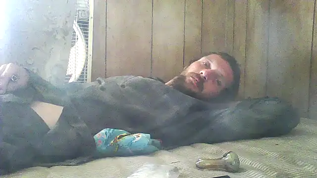 Snapshot of luke_thighwalker2469 chatting on November 2025 04:32:01 PM luke thighwalker2469 online show from November 2025 04:32:01 PM