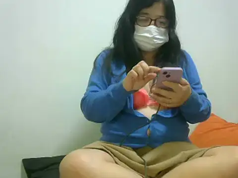Snapshot of ryoko6681 chatting on February 2025 01:44:02 PM ryoko6681 online show from February 2025 01:44:02 PM