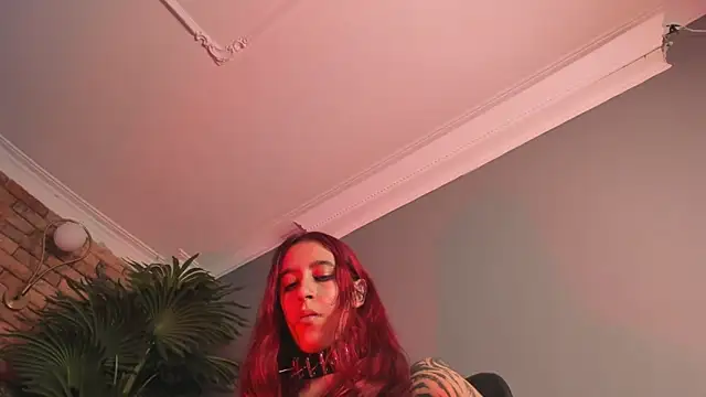ALICEPOIXXXON online show from September 2025 11:55:02 PM