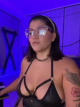 yey bdsm online show from December 2025 01:04:02 PM