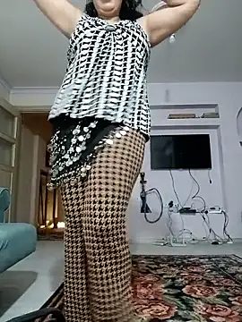 nazii010 online show from November 2025 06:23:01 PM