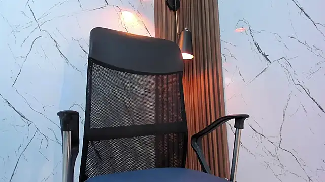 antony bigdick  online show from November 2025 01:10:02 AM