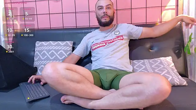 Snapshot of antony_bigdick_ chatting on April 2026 07:27:01 PM antony bigdick online show from April 2026 07:27:01 PM