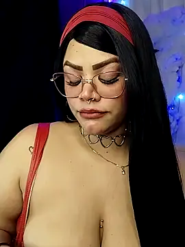 Snapshot of IamAlana_ chatting on June 2026 07:48:02 PM IamAlana online show from June 2026 07:48:02 PM