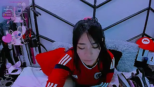 Snapshot of AlanaLuck chatting on November 2025 07:39:01 PM AlanaLuck online show from November 2025 07:39:01 PM