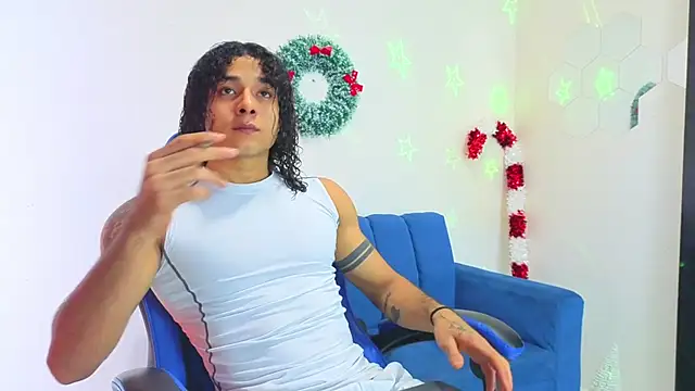 Demitryo online show from December 2025 03:40:02 AM