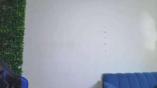 Demitryo online show from May 2026 06:33:01 AM