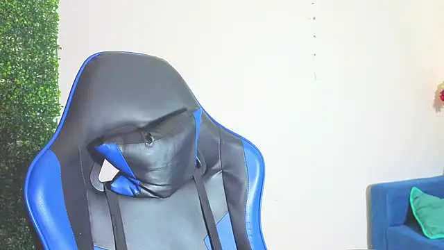 Demitryo online show from February 2026 05:30:01 AM