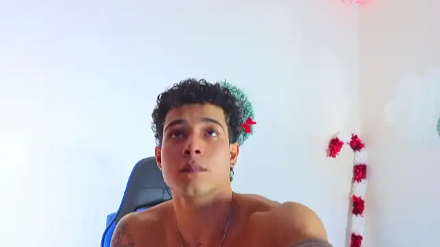 Demitryo online show from December 2025 05:21:02 AM