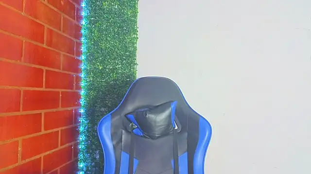 Demitryo online show from March 2026 05:07:01 AM