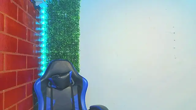 Demitryo online show from March 2026 02:30:01 AM