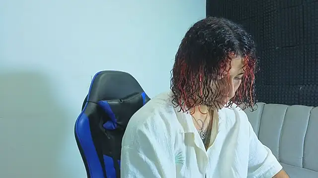 Demitryo online show from September 2025 02:51:02 AM