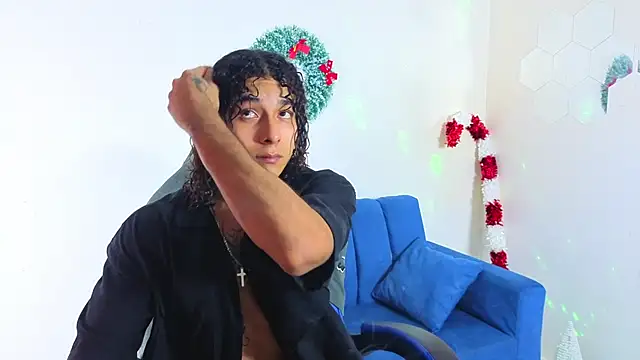 Demitryo online show from November 2025 03:06:01 AM