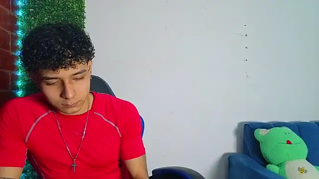 Demitryo online show from April 2026 03:07:01 PM