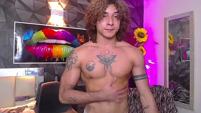 Demitryo online show from March 2025 06:35:02 AM