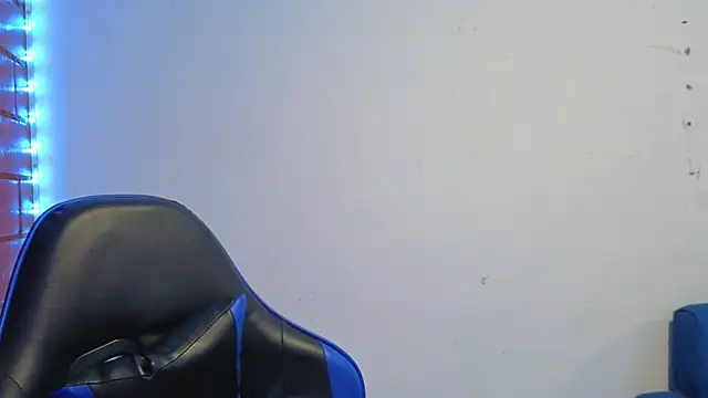 Demitryo online show from January 2026 04:27:02 AM