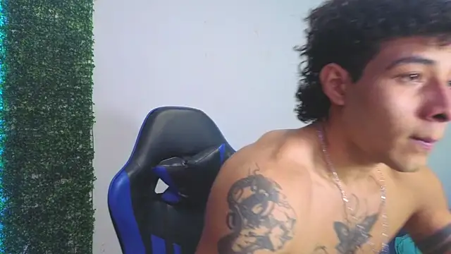 Demitryo online show from March 2026 03:04:01 AM