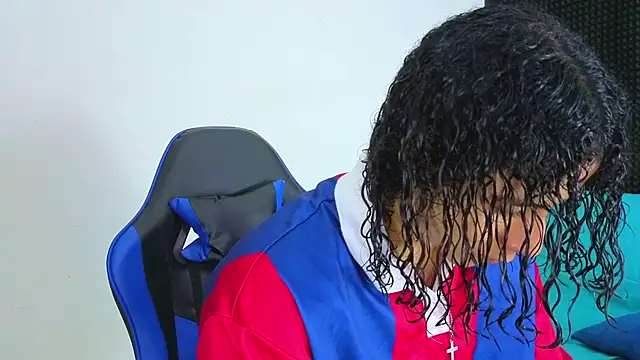 Demitryo online show from October 2025 04:00:01 AM