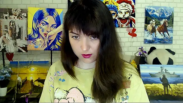 Darina M  online show from May 2026 04:37:02 AM