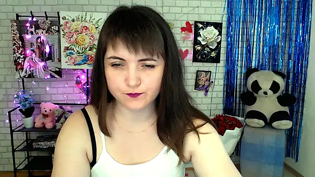 Snapshot of Darina_M_ chatting on March 2025 08:37:01 AM Darina M online show from March 2025 08:37:01 AM