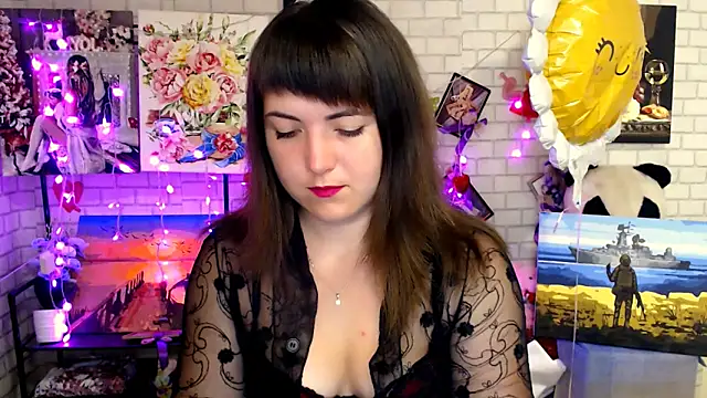 Snapshot of Darina_M_ chatting on September 2025 04:23:01 AM Darina M online show from September 2025 04:23:01 AM