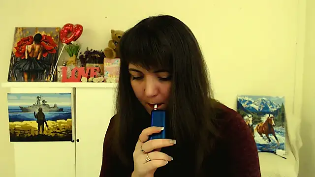 Snapshot of Darina_M_ chatting on February 2026 06:58:02 AM Darina M online show from February 2026 06:58:02 AM