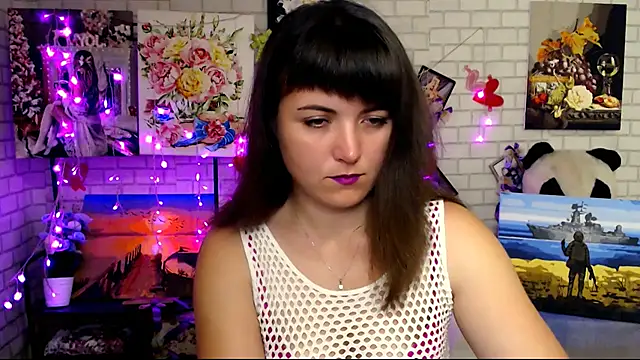 Snapshot of Darina_M_ chatting on October 2025 04:36:02 AM Darina M online show from October 2025 04:36:02 AM
