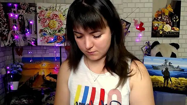 Darina M  online show from November 2025 07:01:02 AM