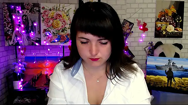 Snapshot of Darina_M_ chatting on September 2025 04:40:02 AM Darina M online show from September 2025 04:40:02 AM