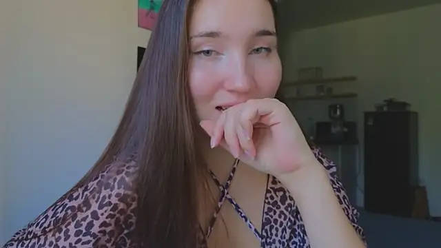 domDani subMay online show from April 2026 10:00:01 AM