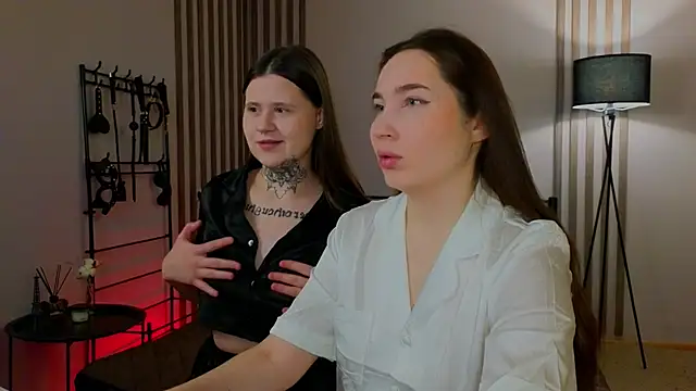 Snapshot of domDani_subMay chatting on March 2025 09:03:02 AM domDani subMay online show from March 2025 09:03:02 AM