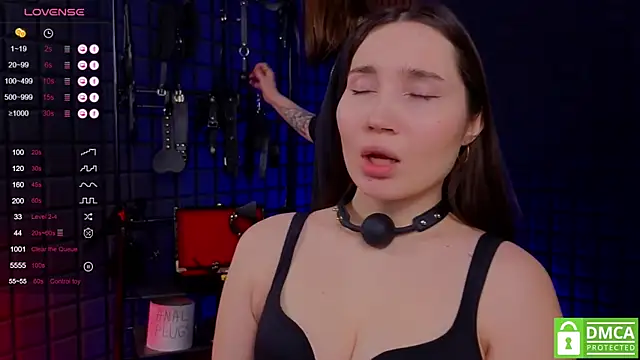 Snapshot of domDani_subMay chatting on January 2025 08:51:02 AM domDani subMay online show from January 2025 08:51:02 AM