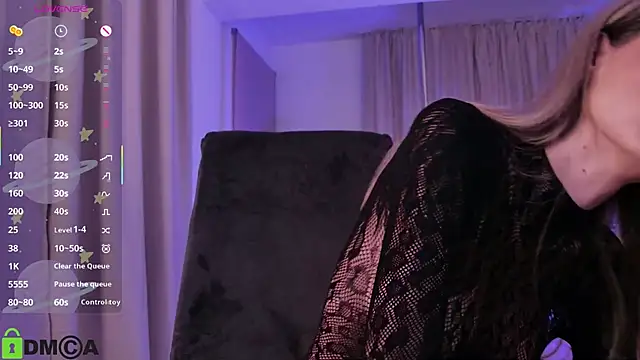 AllenaMoon online show from November 2025 08:56:02 PM