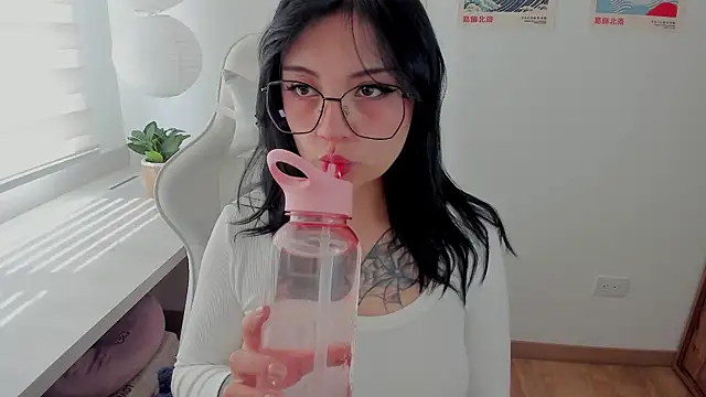 Snapshot of Hannya_moon chatting on July 2026 05:46:01 PM Hannya moon online show from July 2026 05:46:01 PM