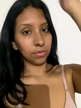 melody2429 online show from December 2025 04:06:01 AM