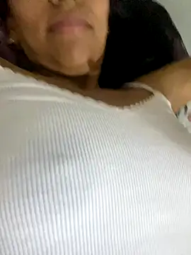 melody2429 online show from December 2025 03:03:02 PM