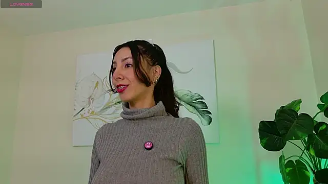 luna willians online show from March 2026 12:28:01 PM