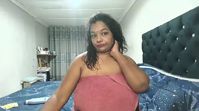 Snapshot of Indianmayaxoxo chatting on October 2025 04:08:01 PM Indianmayaxoxo online show from October 2025 04:08:01 PM
