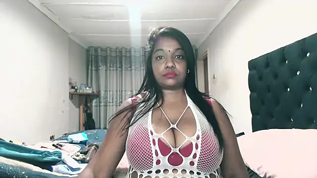 Indianmayaxoxo online show from May 2026 08:04:01 PM