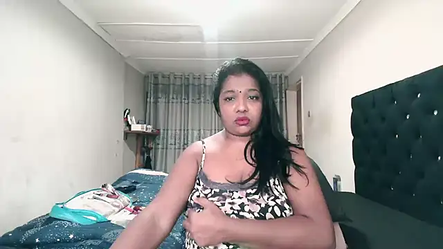 Snapshot of Indianmayaxoxo chatting on June 2026 06:35:02 AM Indianmayaxoxo online show from June 2026 06:35:02 AM