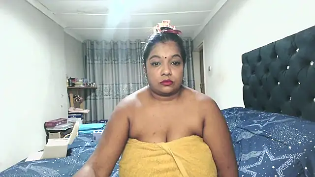 Indianmayaxoxo online show from November 2025 06:12:02 PM