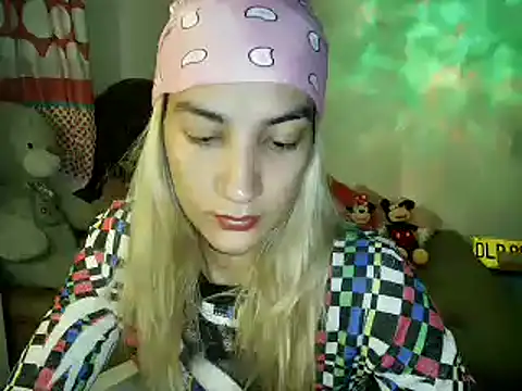 mandy berrys online show from February 2025 05:08:01 AM