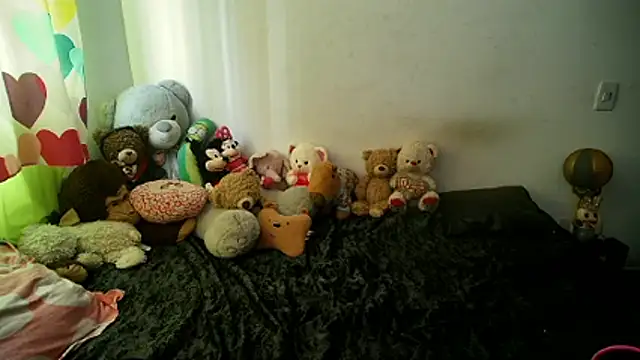 Snapshot of mandy_berrys chatting on January 2026 12:56:01 PM mandy berrys online show from January 2026 12:56:01 PM