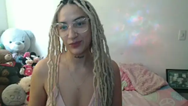 Snapshot of mandy_berrys chatting on October 2025 05:12:02 PM mandy berrys online show from October 2025 05:12:02 PM