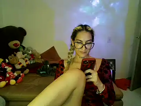 mandy berrys online show from March 2025 06:10:02 AM