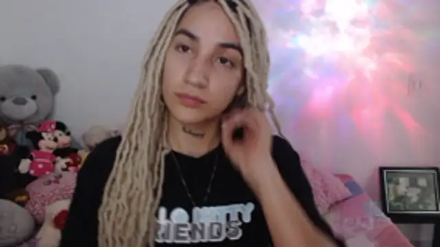 mandy berrys online show from October 2025 02:11:02 AM