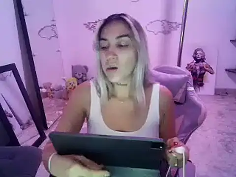 mandy berrys online show from June 2026 04:40:02 AM